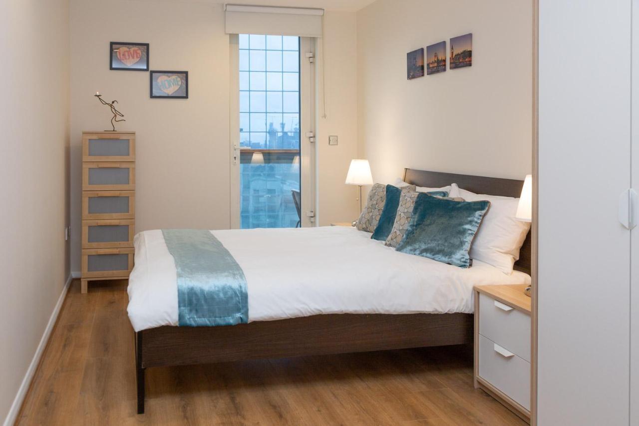 Royal Crossharbour Apartment London Bagian luar foto