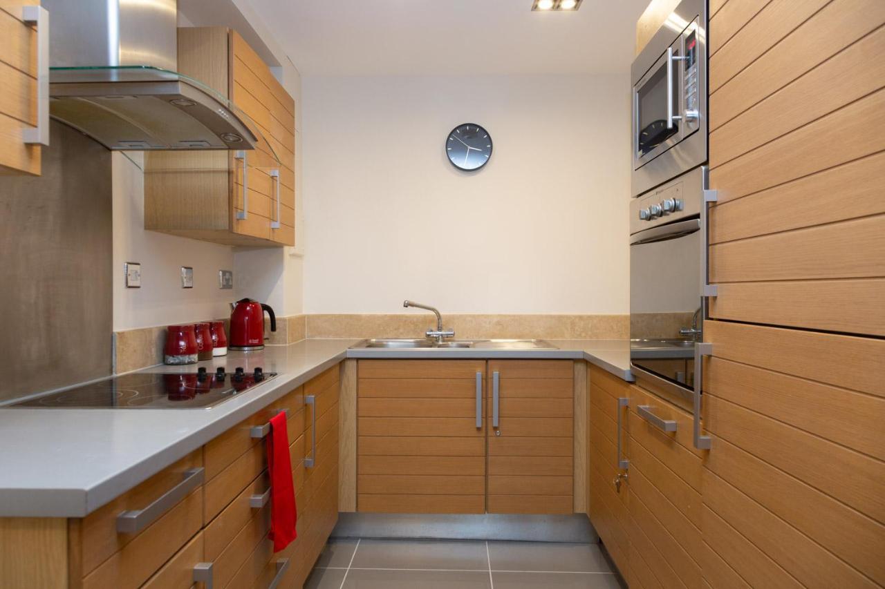 Royal Crossharbour Apartment London Bagian luar foto