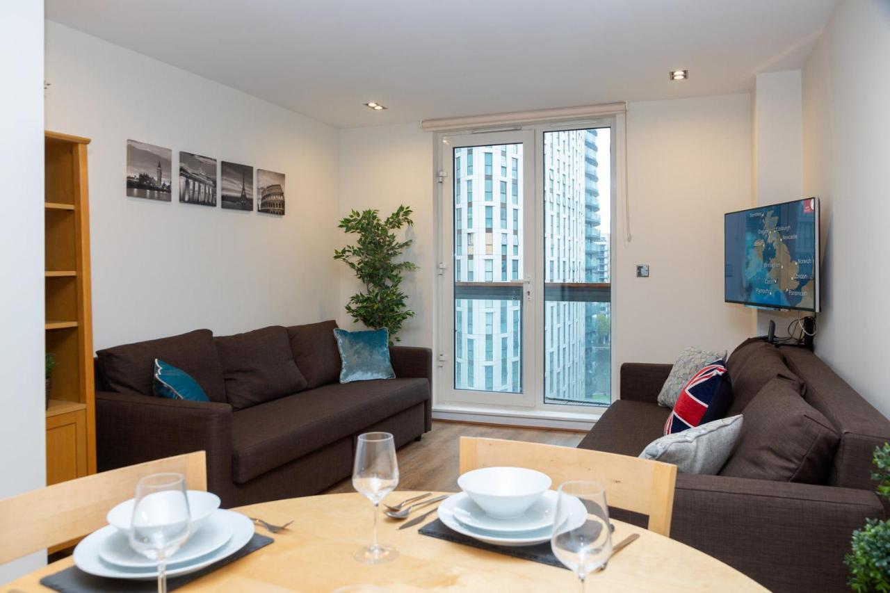 Royal Crossharbour Apartment London Bagian luar foto